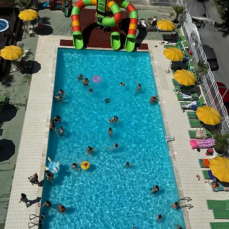 Hotel Jumbo 3*