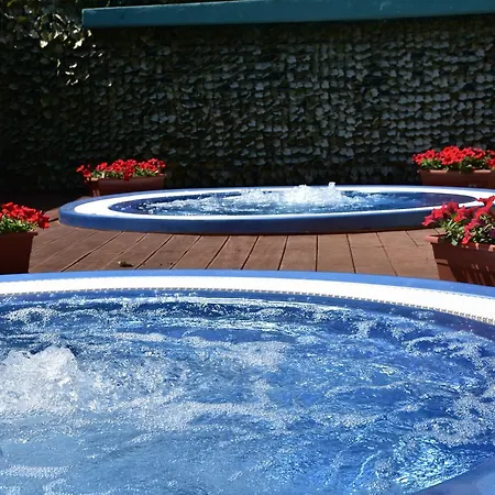 Jumbo 3* Римини