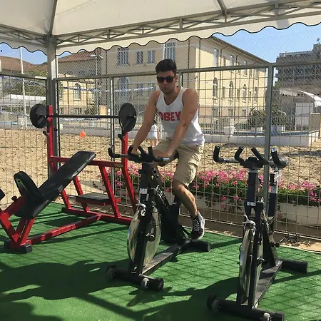 Jumbo ホテル リミニ